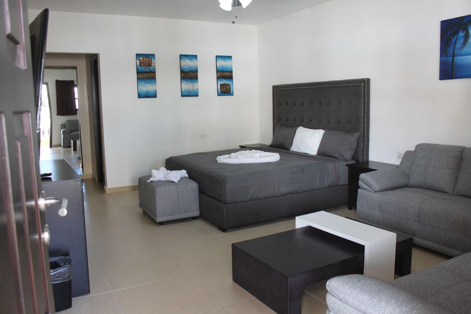 We Playa Albergue